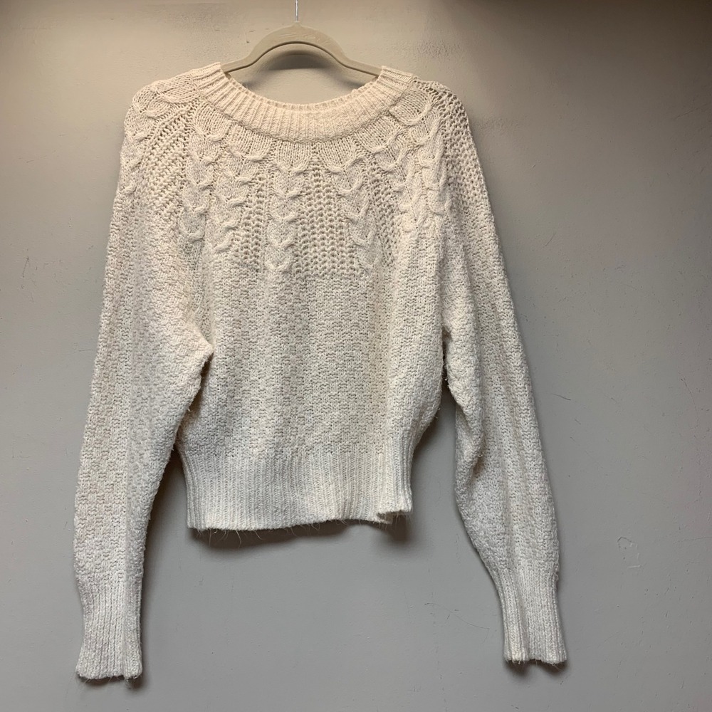 American Eagle Sweater Womens M Cream Excellent Cable Knit Cropped Pullover